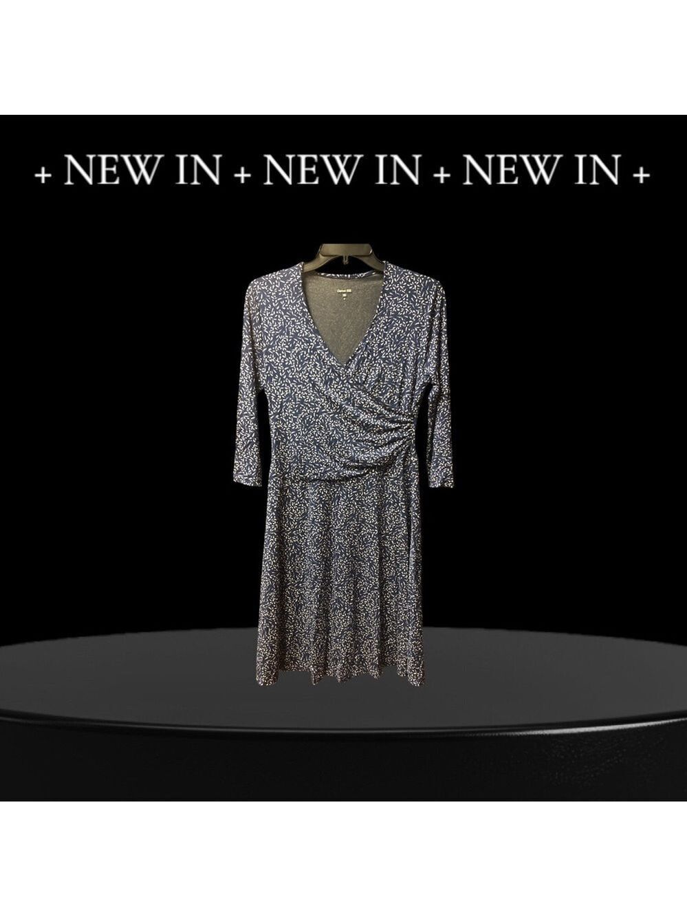 Garnet Hill Brianna Faux Wrap Dress 
Elegant Blue Floral Size Small